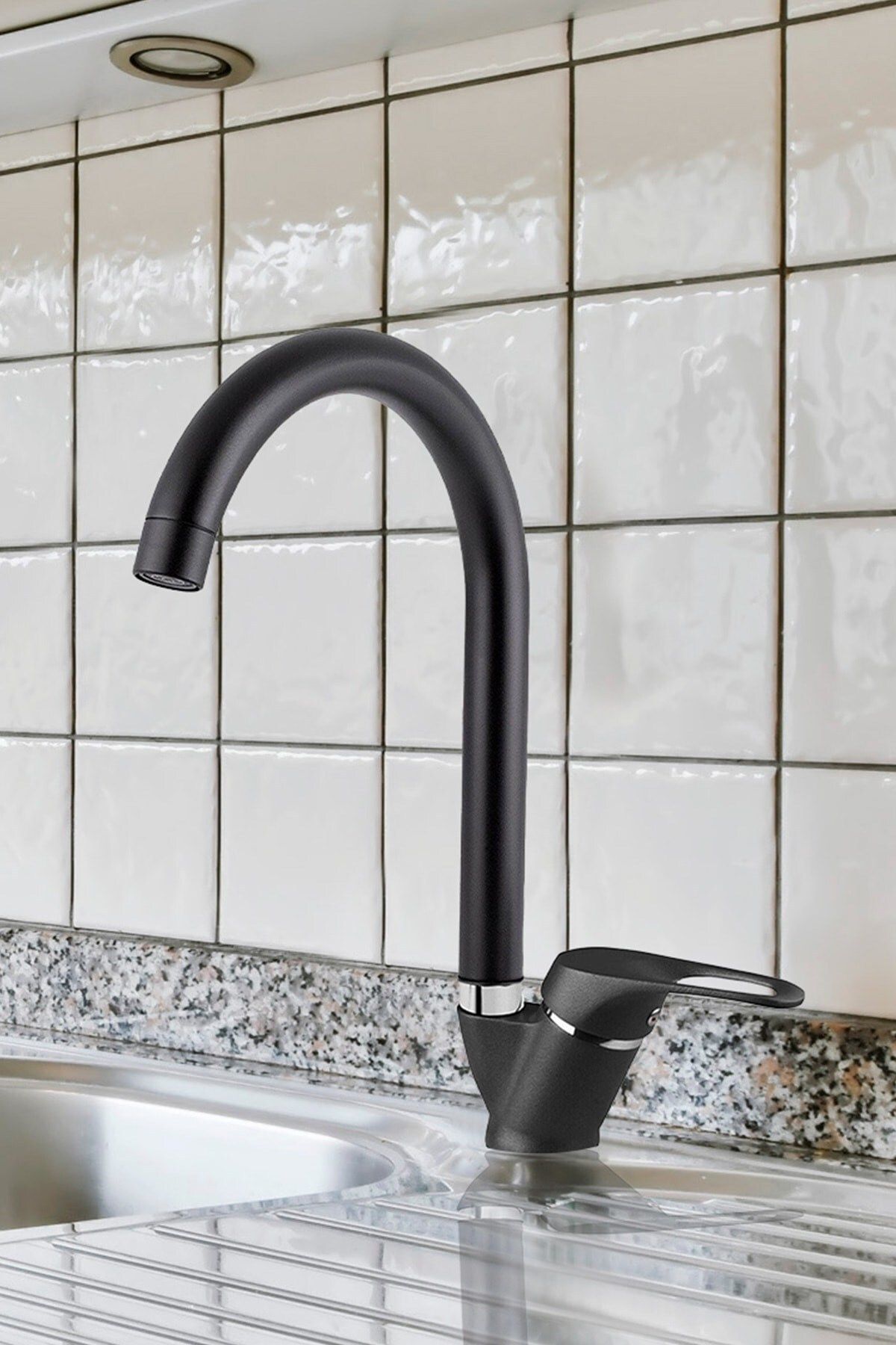 Mat Siyah Mutfak Lavabo Bataryası Aç Kapa Mix Musluk Sıcak Ve Soğuk Su Girişli